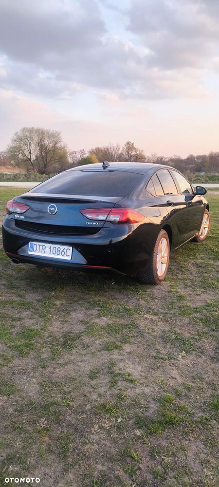 Opel Insignia 2.0 CDTI Exclusive S&S - 2