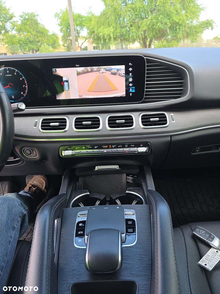 Mercedes-Benz GLE - 9