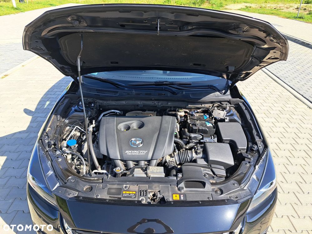 Mazda 3 SKYACTIV-G 120 Signature+ - 9