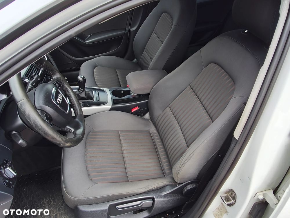 Audi A4 Avant 2.0 TDI - 15