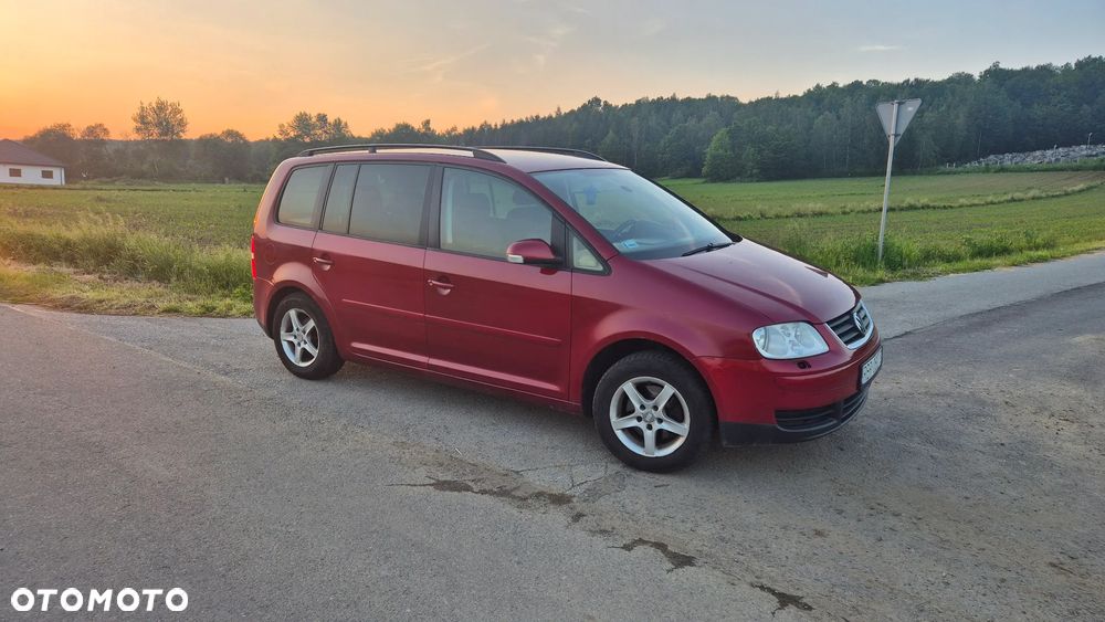 Volkswagen Touran 1.9 TDI Welcome - 8