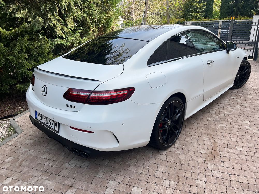 Mercedes-Benz Klasa E AMG 53 4-Matic+ - 12
