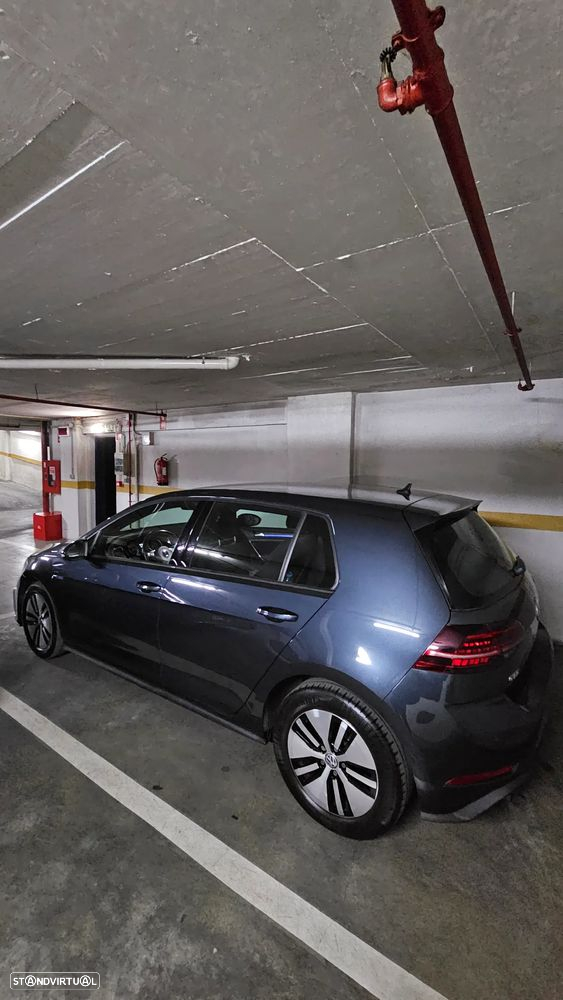 VW Golf 1.4 GTE Plug-In-Hybrid DSG - 2