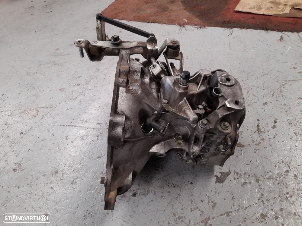 CAIXA VELOCIDADES OPEL MERIVA A LIMUSINA 2005 - 2