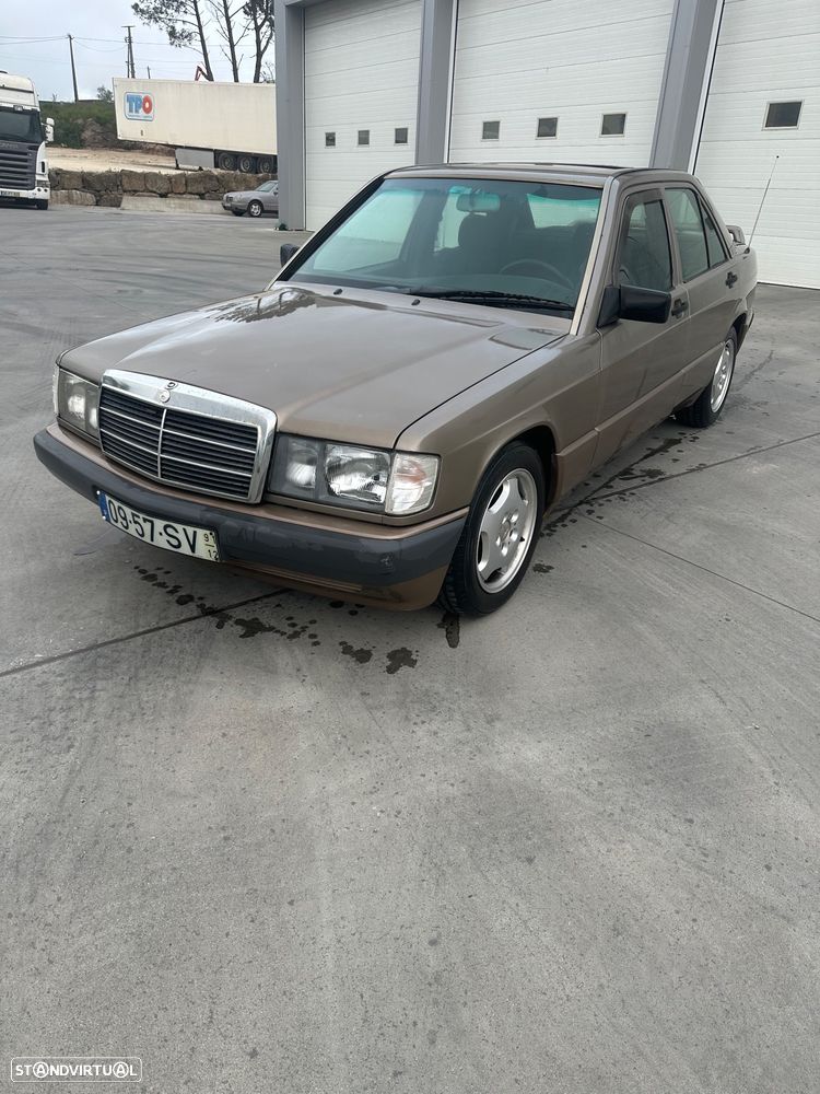 Mercedes-Benz W201 (1982-1993) 190 D 2.0 - 3
