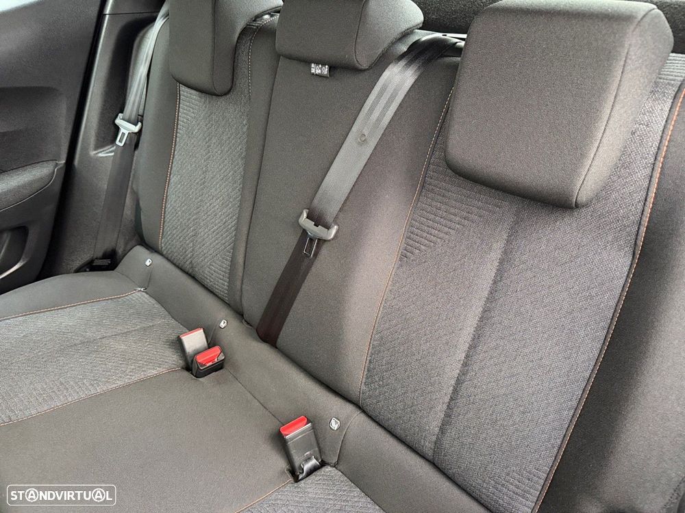 Peugeot 2008 1.2 PureTech Style - 14