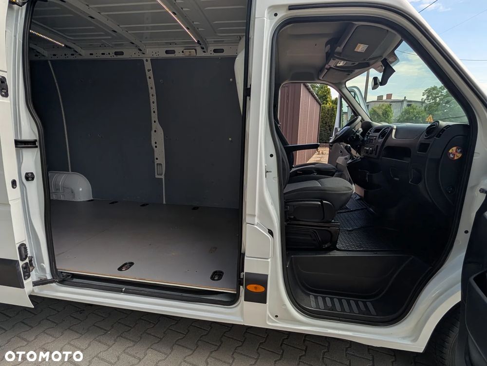 Renault Master - 17