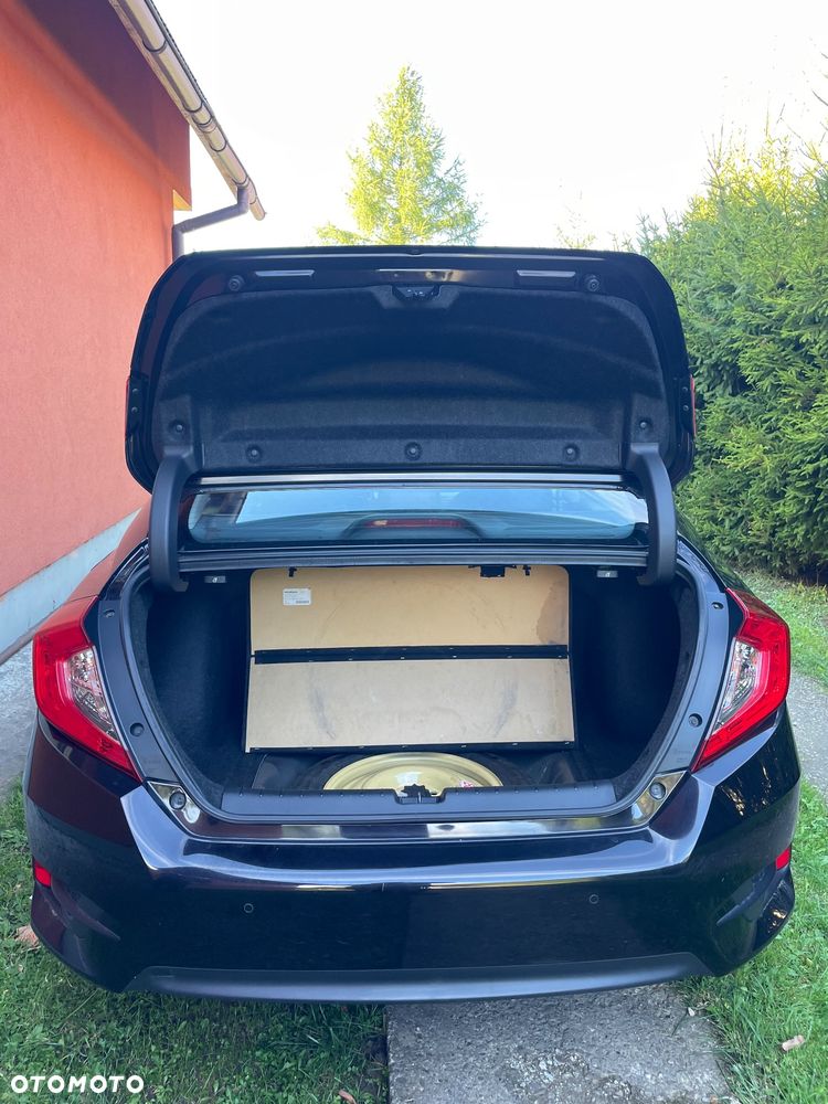 Honda Civic 1.5 T Elegance - 17