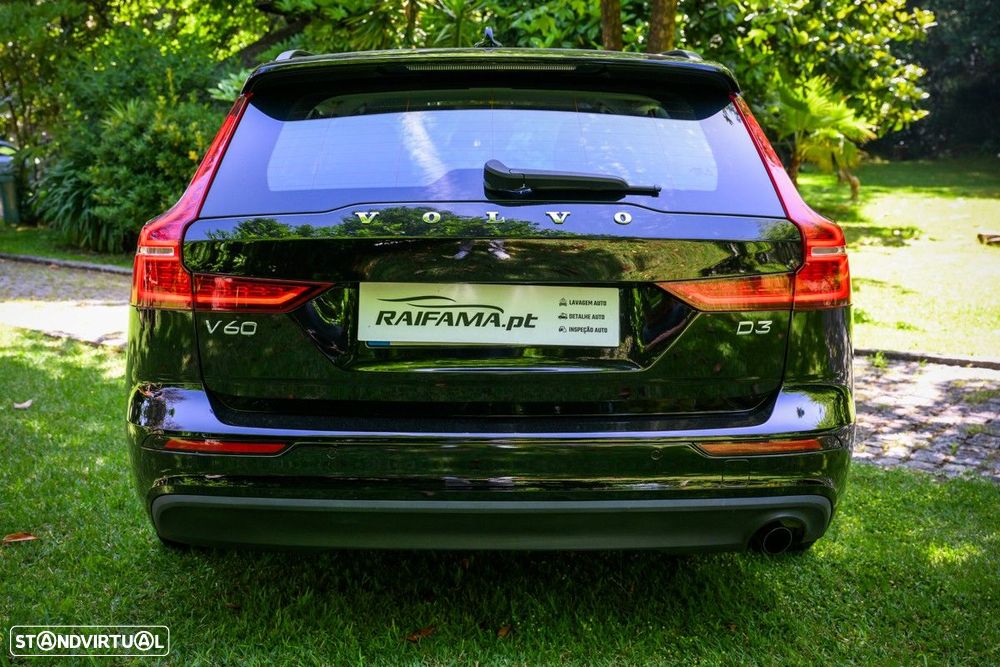 Volvo V60 2.0 D3 Momentum - 12