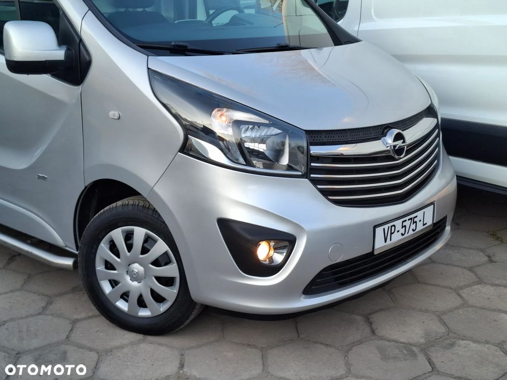Opel VIVARO 2015 1.6CDTI 120KM KLIMA 3osobowy - 11