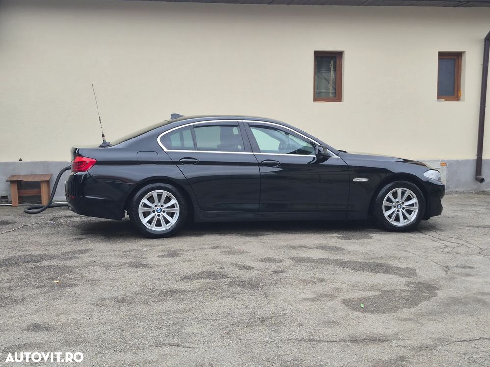 BMW Seria 5 520d - 10