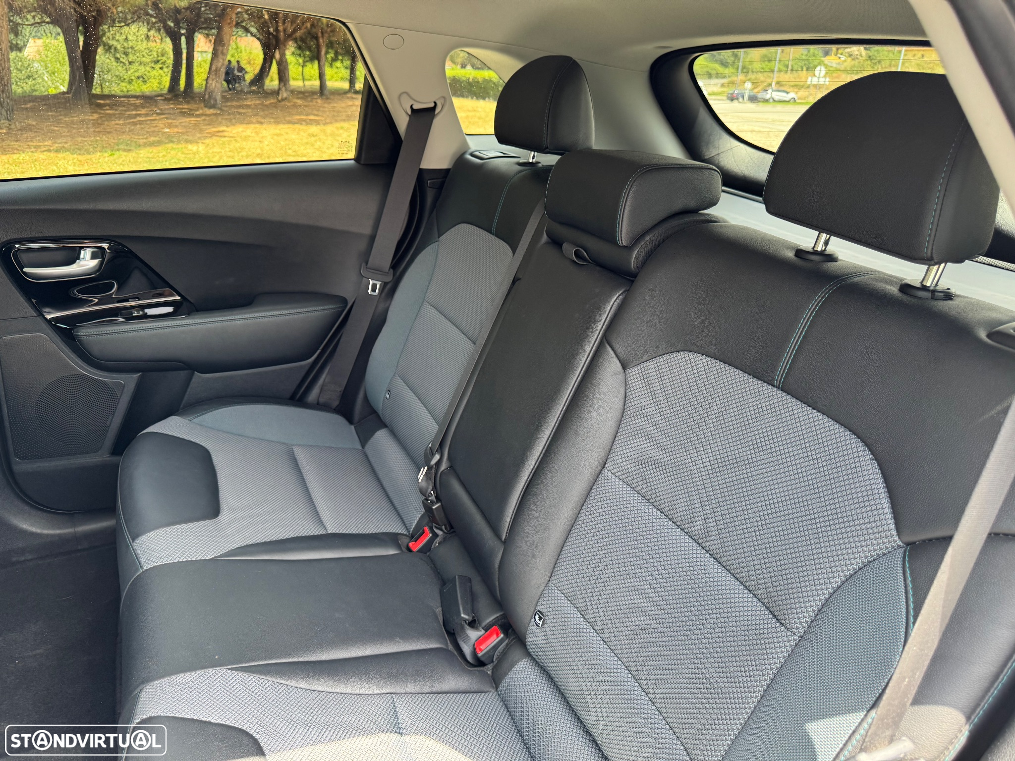 Kia e-Niro 64kWh - 13