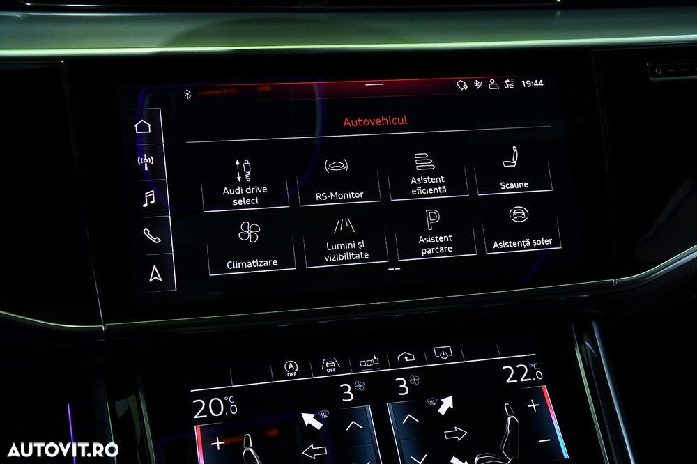 Audi A8 3.0 55 TFSI quattro Tiptronic - 12