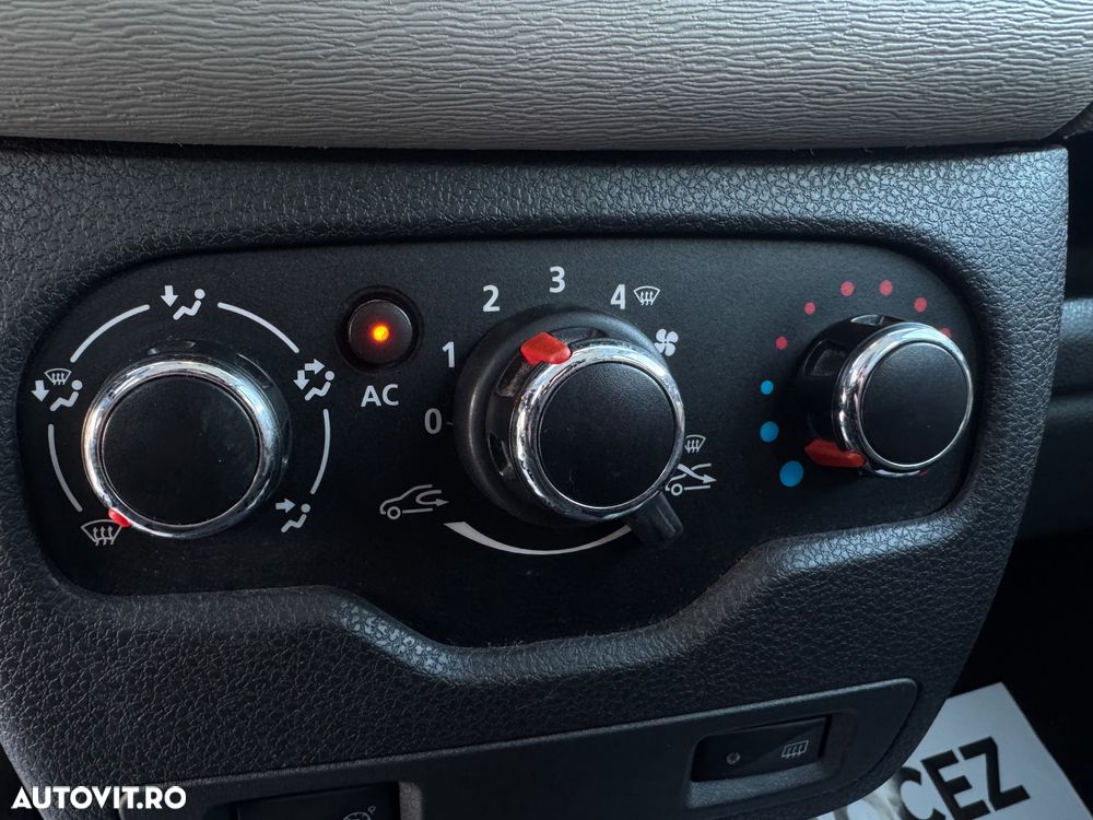 Dacia Lodgy 1.5 dCi Ambiance - 16