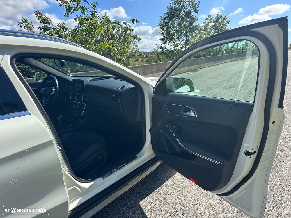 Mercedes-Benz GLA 200 CDI AMG Line - 14
