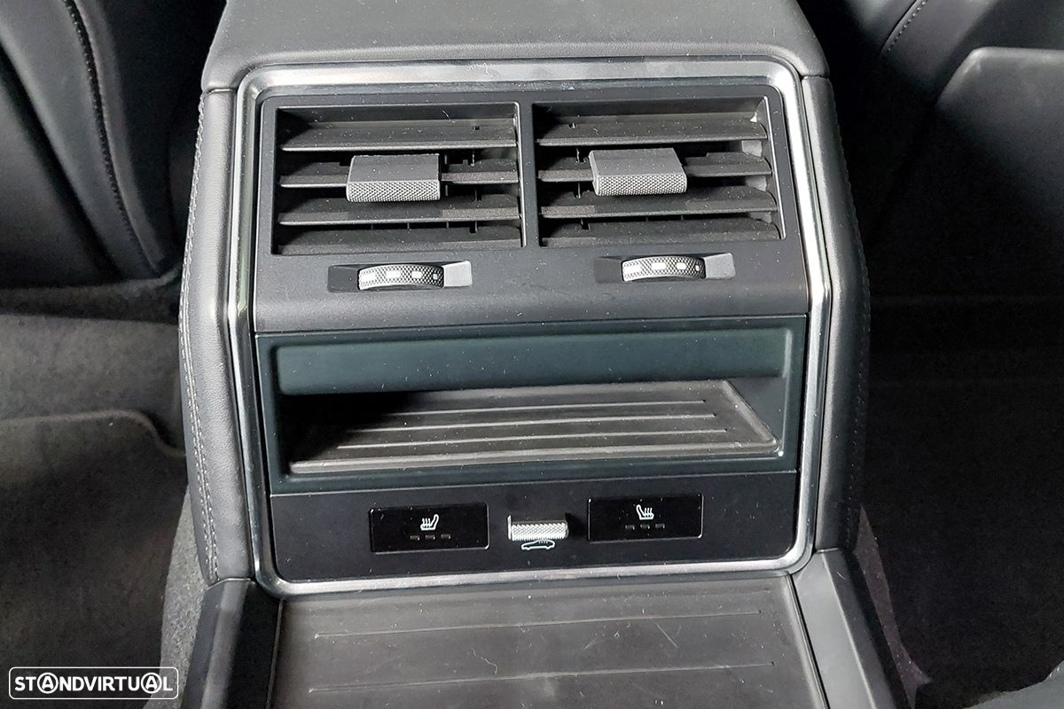 Porsche Panamera Sport Turismo 4 E-Hybrid Platinum Edition - 28