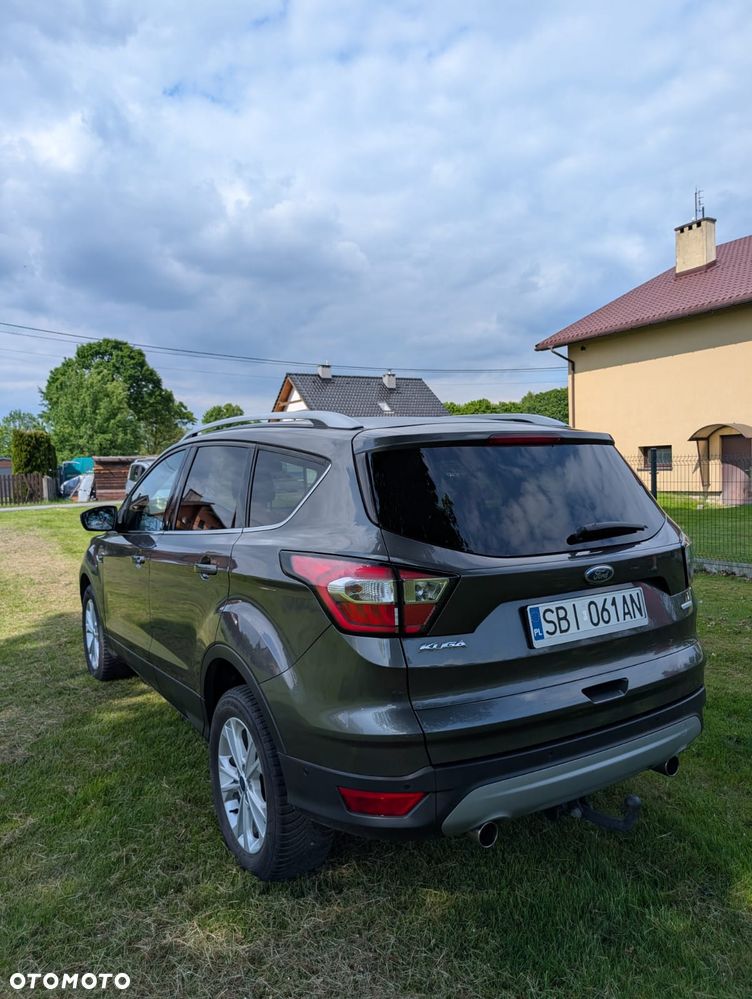 Ford Kuga 1.5 EcoBoost 2x4 Titanium - 9