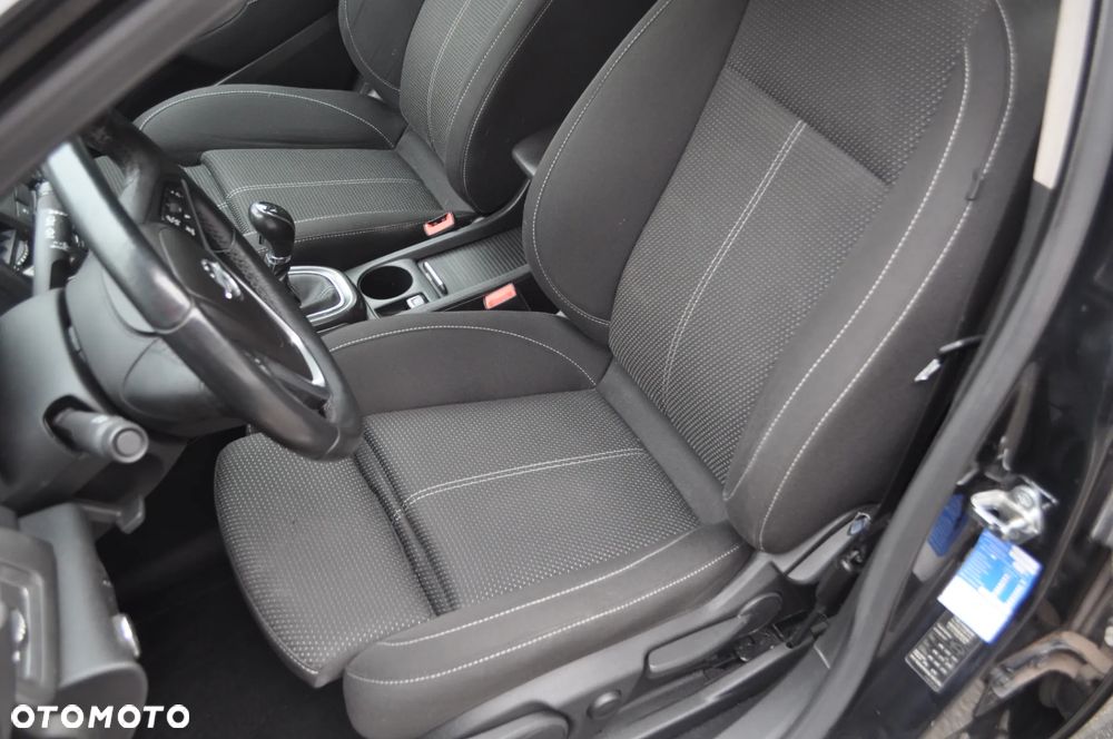 Opel Astra 1.4 Turbo Innovation - 19