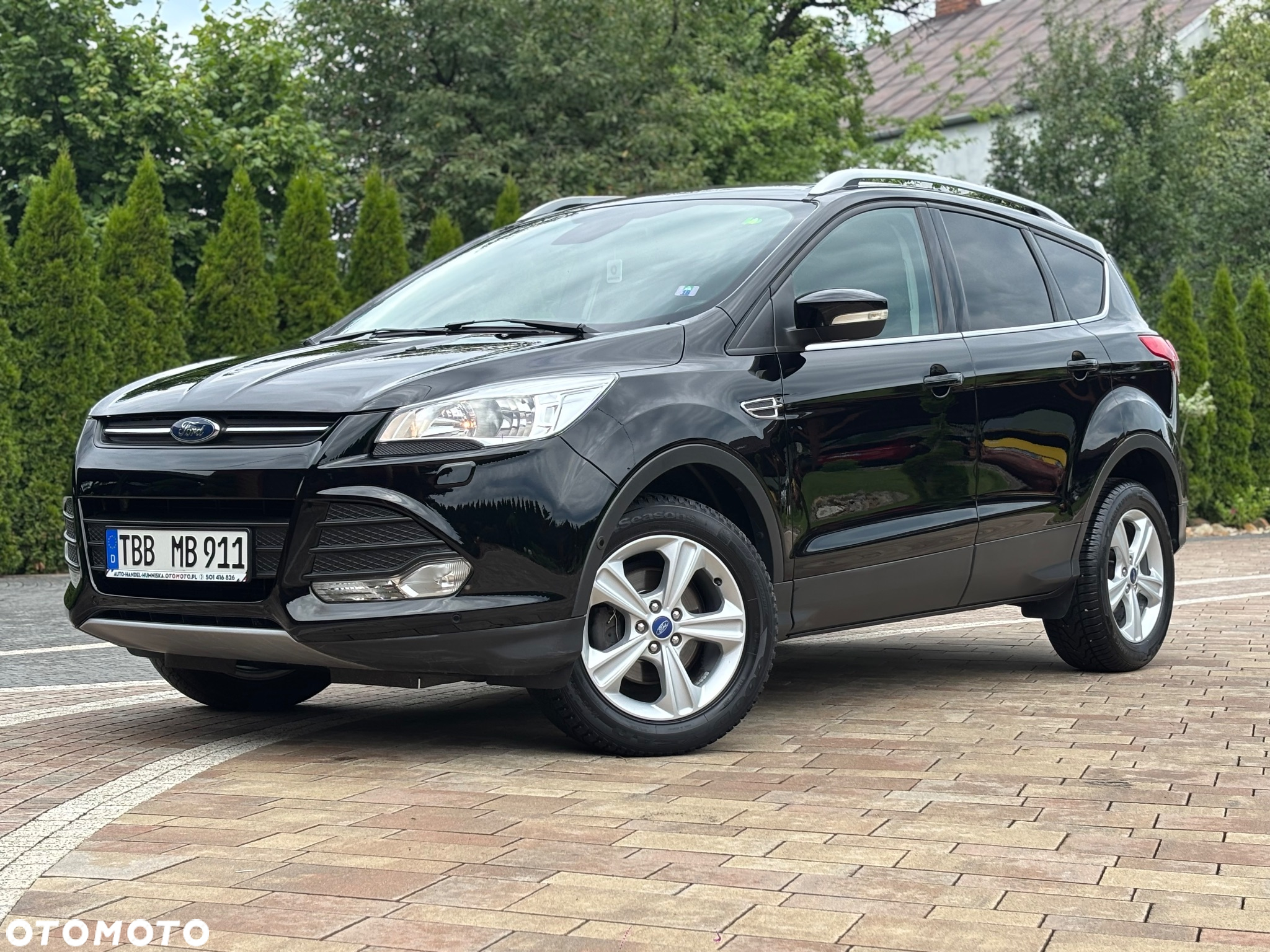 Ford Kuga - 2