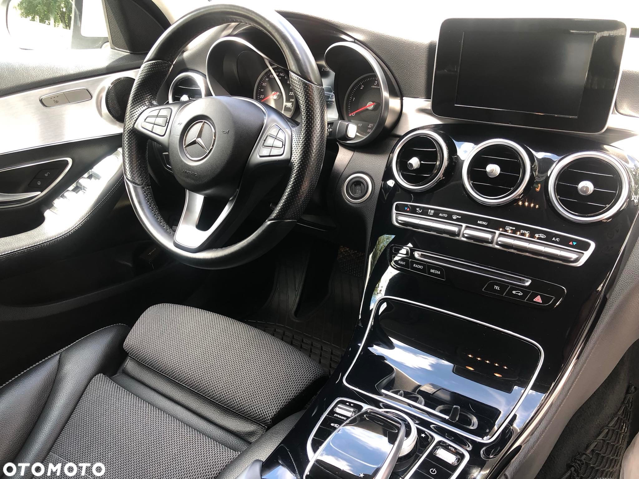 Mercedes-Benz Klasa C 220 (BlueTEC) d 7G-TRONIC - 26