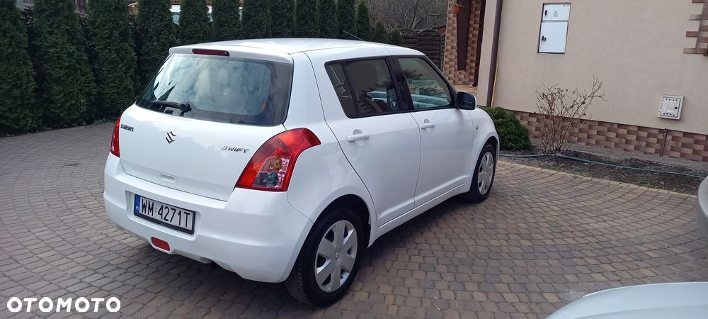 Suzuki Swift 1.3 Comfort+ - 3