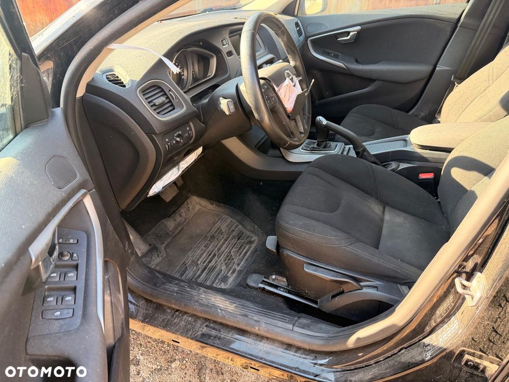 Volvo V40 T2 Geartronic - 16