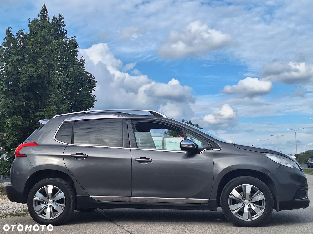 Peugeot 2008 1.6 e-HDi Allure S&S - 3