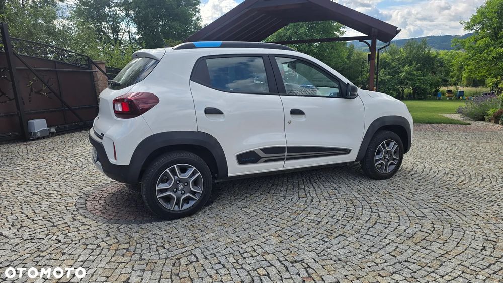 Dacia Spring - 4