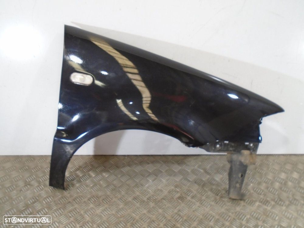 GUARDA-LAMAS FRENTE DIREITO VOLKSWAGEN POLO 1.4 TDI 75CV 1422CC - 1
