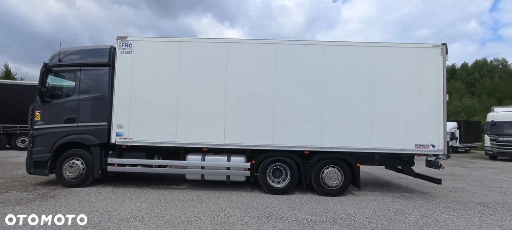 Mercedes-Benz Actros 2545 6x2 Chłodnia 22 palety - 4