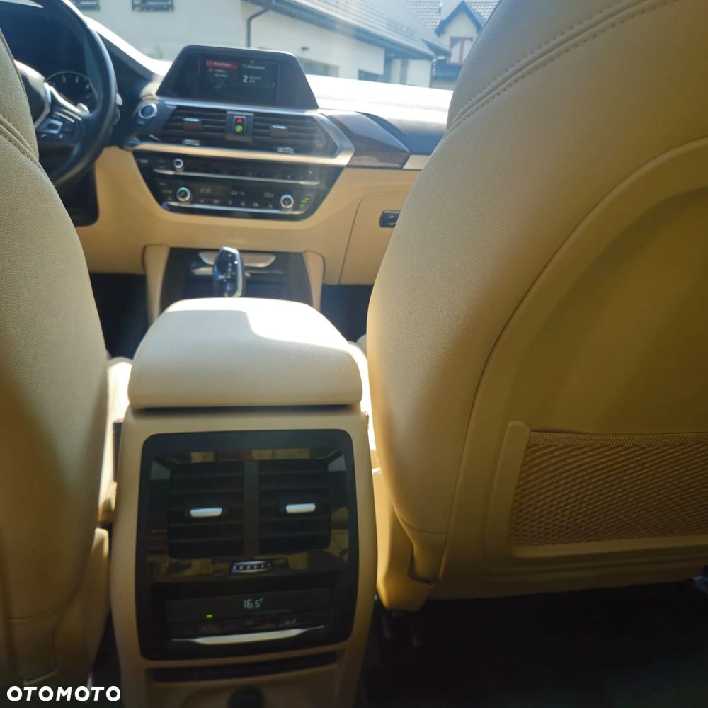 BMW X3 xDrive30i xLine - 9