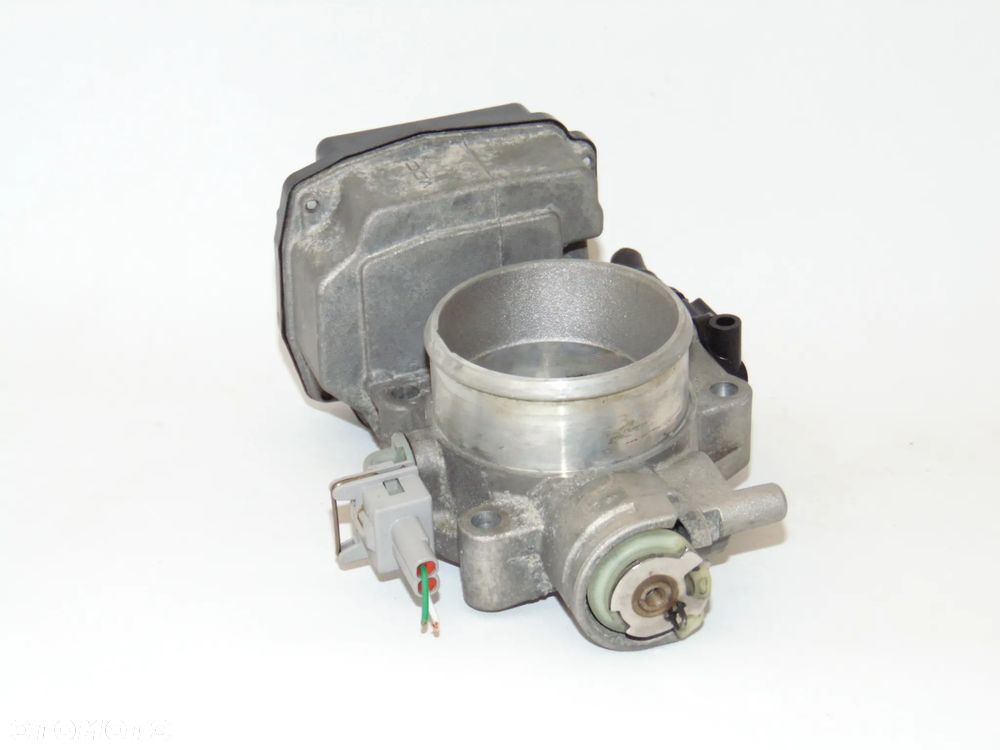 Przepustnica 9648053780 Citroen C4 C5 C8 Peugeot 307 407 607 807 1.8 2.0 - 8