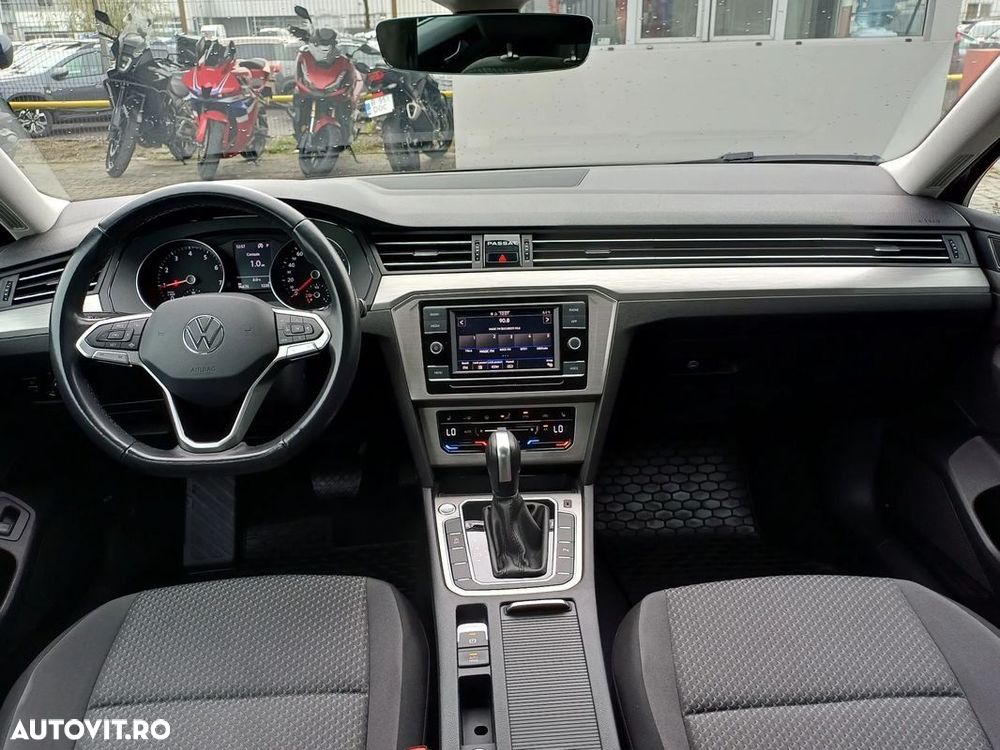 Volkswagen Passat - 14