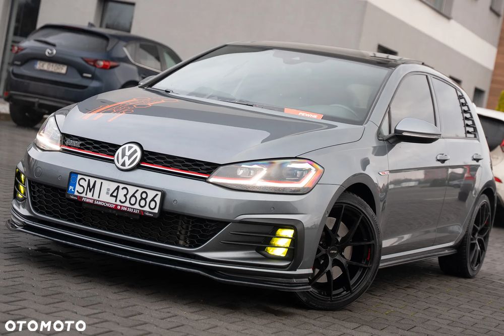 Volkswagen Golf ver-2-0-gti-dsg - 1
