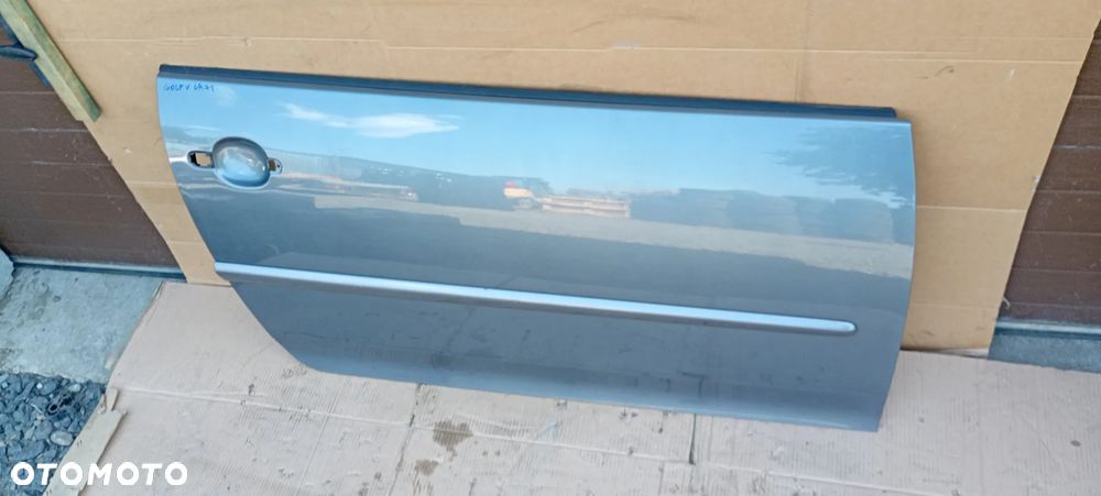 Drzwi prawy przód przednie prawe VW Golf V 3D LA7T - 2