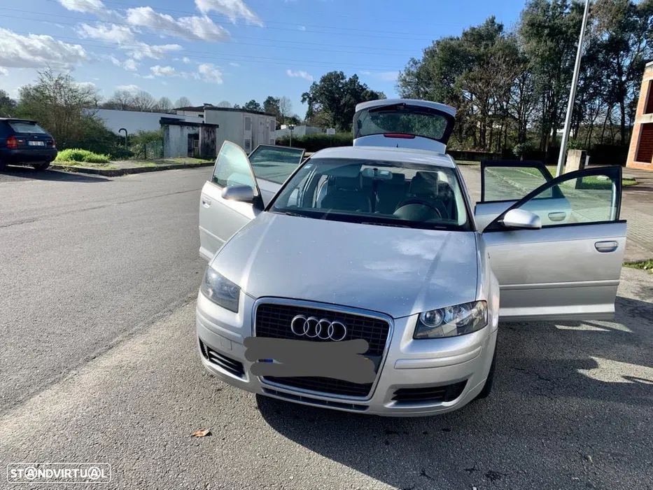 Audi A3 Sportback 2.0 TDI Ambition - 4