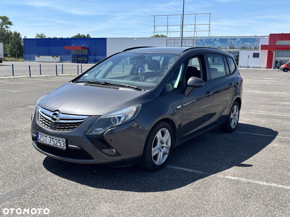 Opel Zafira - 1