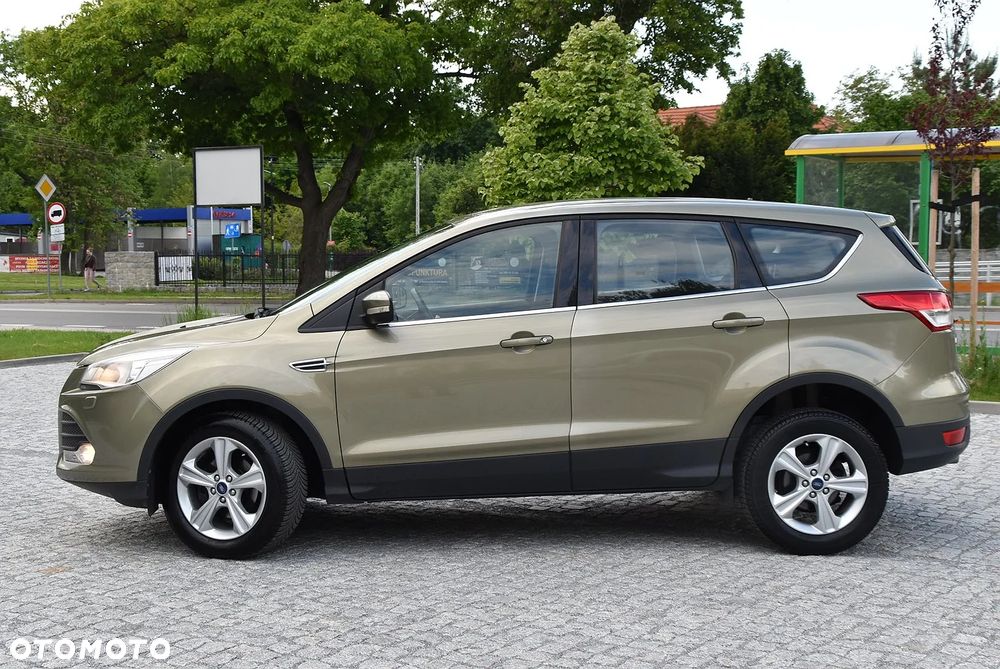 Ford Kuga - 2
