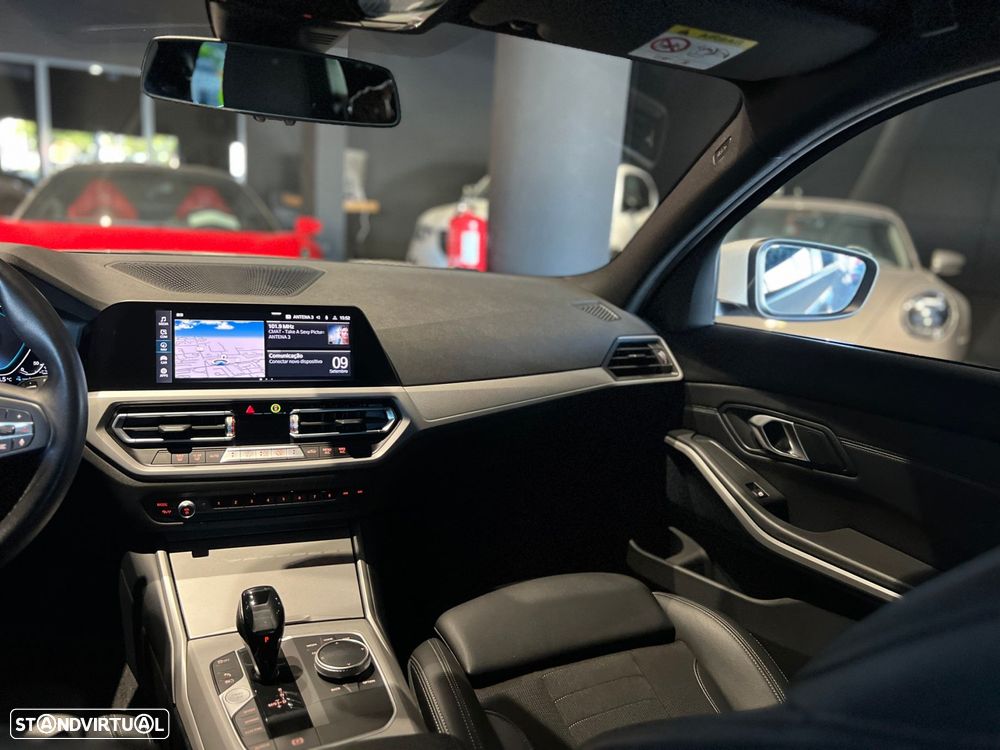 BMW 320 e Auto - 36