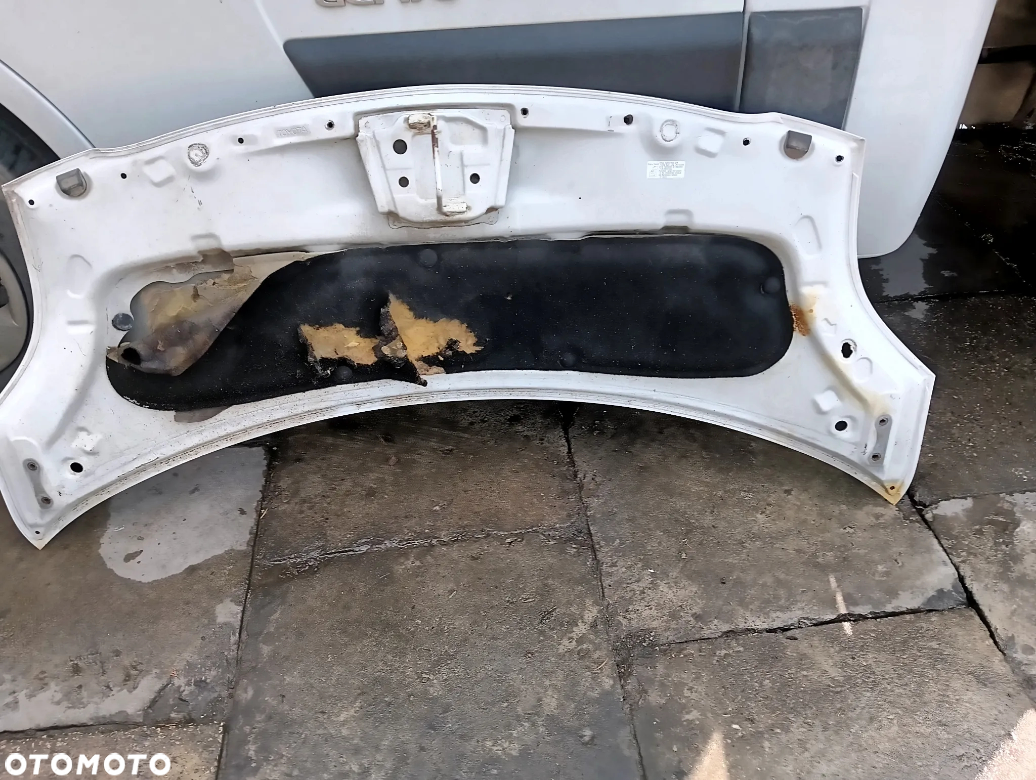 toyota yaris ii maska pokrywa silnika biala - 7