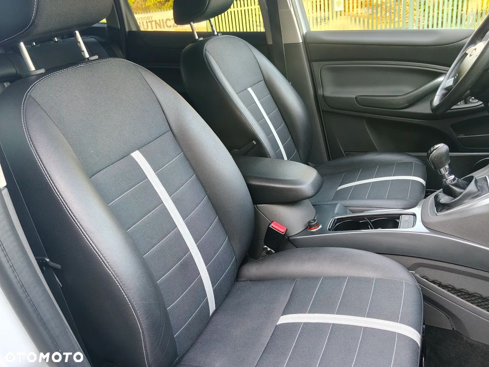 Ford Kuga 2.0 TDCi 4x4 Titanium - 11