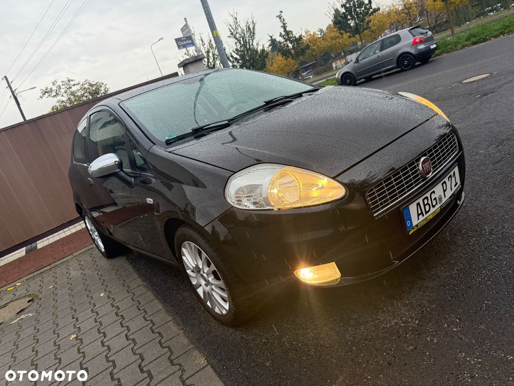 Fiat Grande Punto 1.4 8V Active - 24