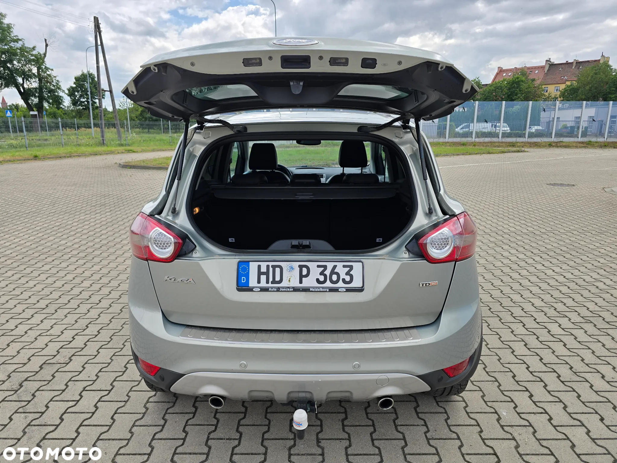 Ford Kuga 2.0 TDCi 4x4 Titanium - 17