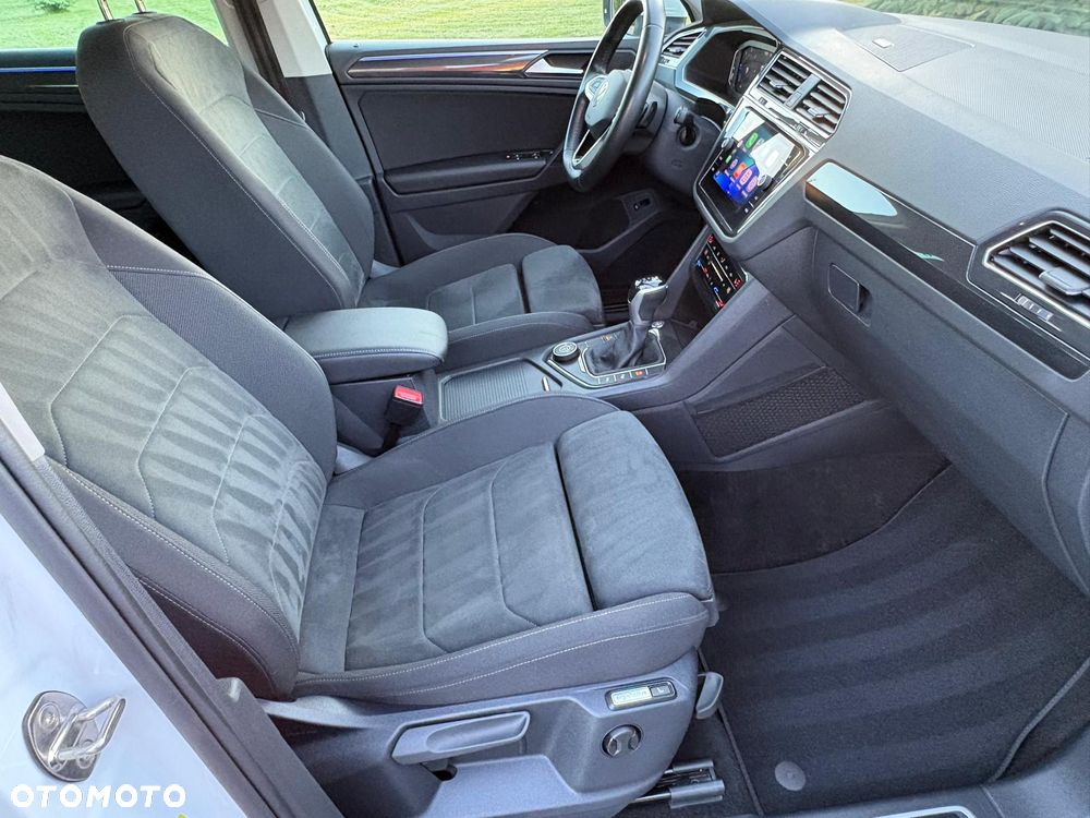 Volkswagen Tiguan 2.0 TDI SCR 4Mot Elegance DSG - 26