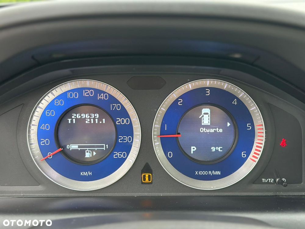 Volvo XC 60 D5 AWD RDesign - 20