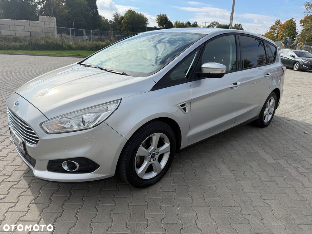 Ford S-Max 2.0 TDCi Titanium - 4