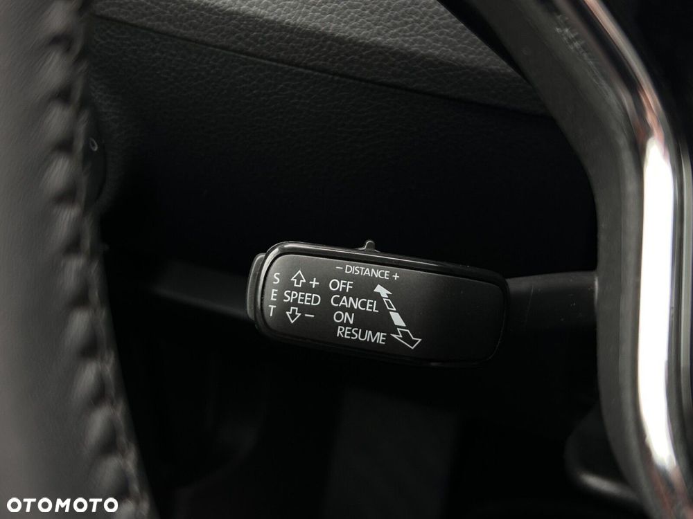 Skoda Superb 2.0 TDI SCR L&K DSG - 26