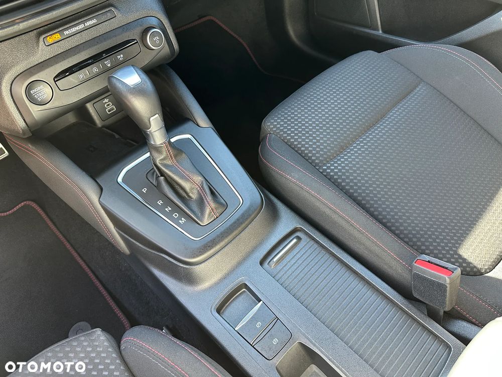 Ford Focus SW - 18