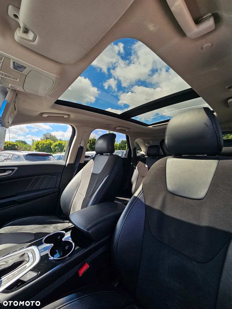 Ford Edge 2.0 TDCi Twin-Turbo 4WD ST-Line - 9