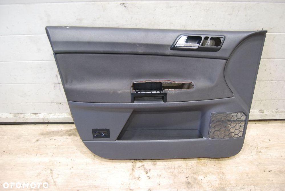 TAPICERKA BOCZEK DRZWI LEWY PRAWY PRZÓD VW POLO IV 9N 5D 6Q4867011 6Q4867012 - 2